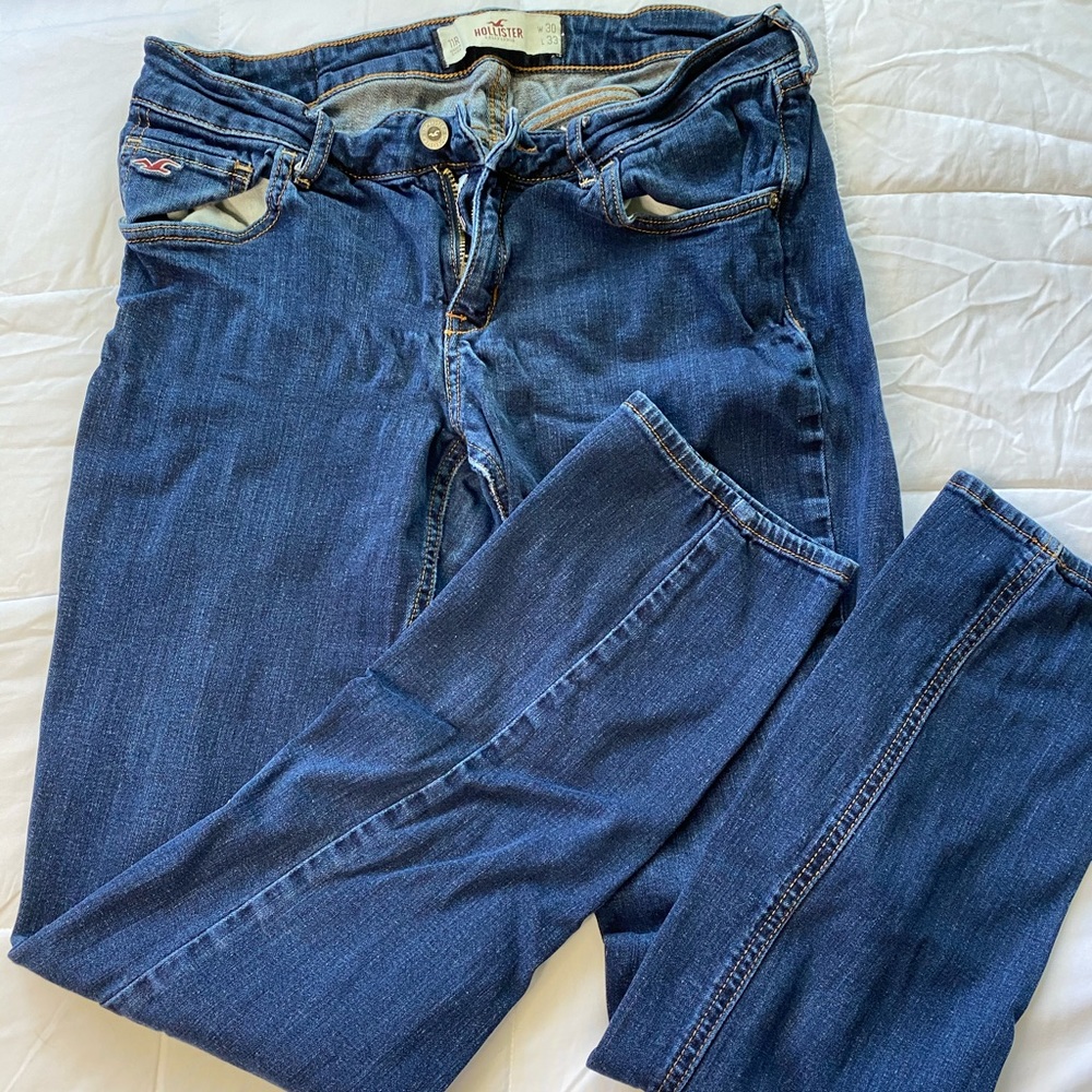 Hollister jeans (11R, 30W, 33L)